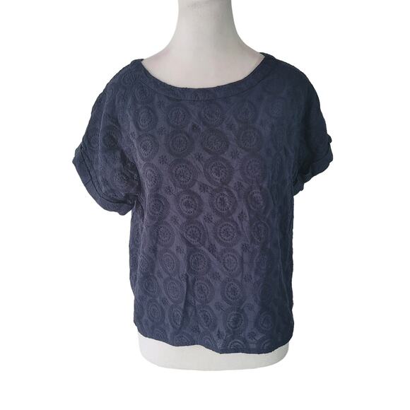 Jack Wills Size 10 Circle Embroidered Navy Short Sleeve Crop Top Keyhole Back - Picture 1 of 9